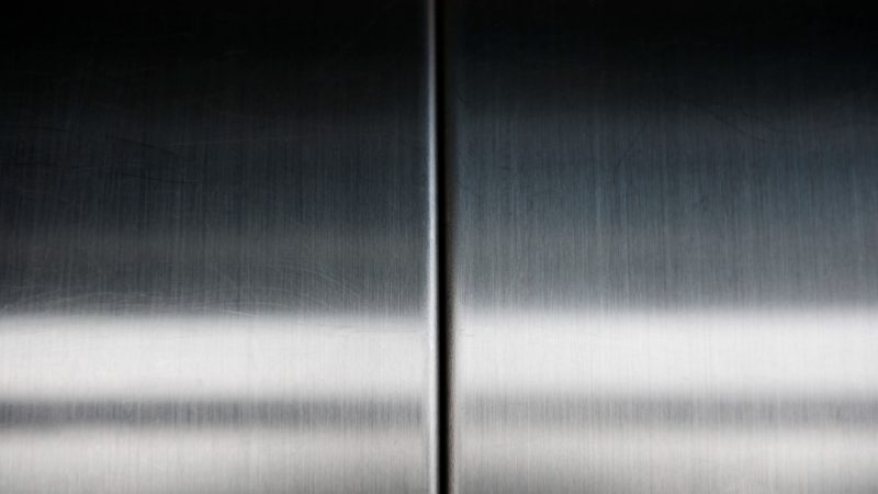 L’arte del decapaggio: come ottenere una superficie ferrosa pulita e uniforme con Delmet